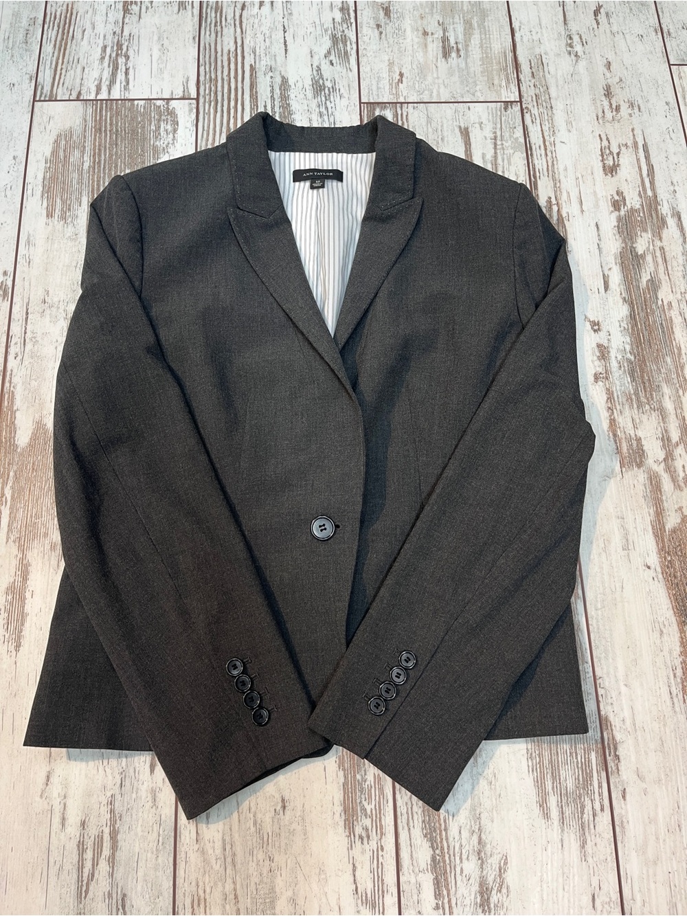 Ann Taylor Tailored Blazer Womens 12 Charcoal Gray Single Button Pinstripe - Picture 9 of 13